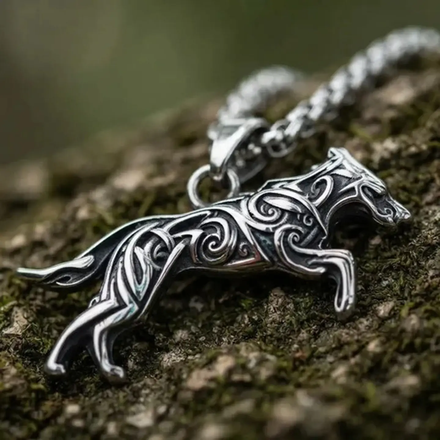 Collar Vikingo Color Plata En Acero Para Hombres Dije Lobo 9
