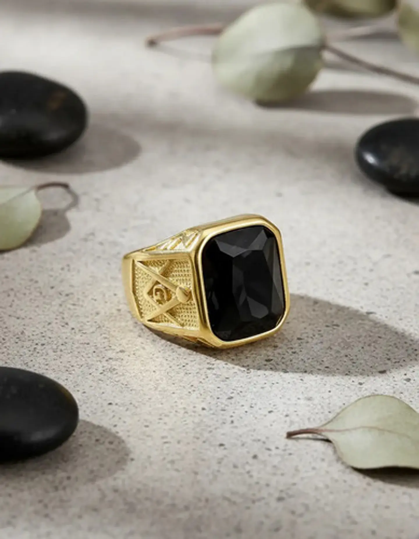 Anillo Para Hombre Masón Logia Con Piedra Cz Acero Color Oro 26