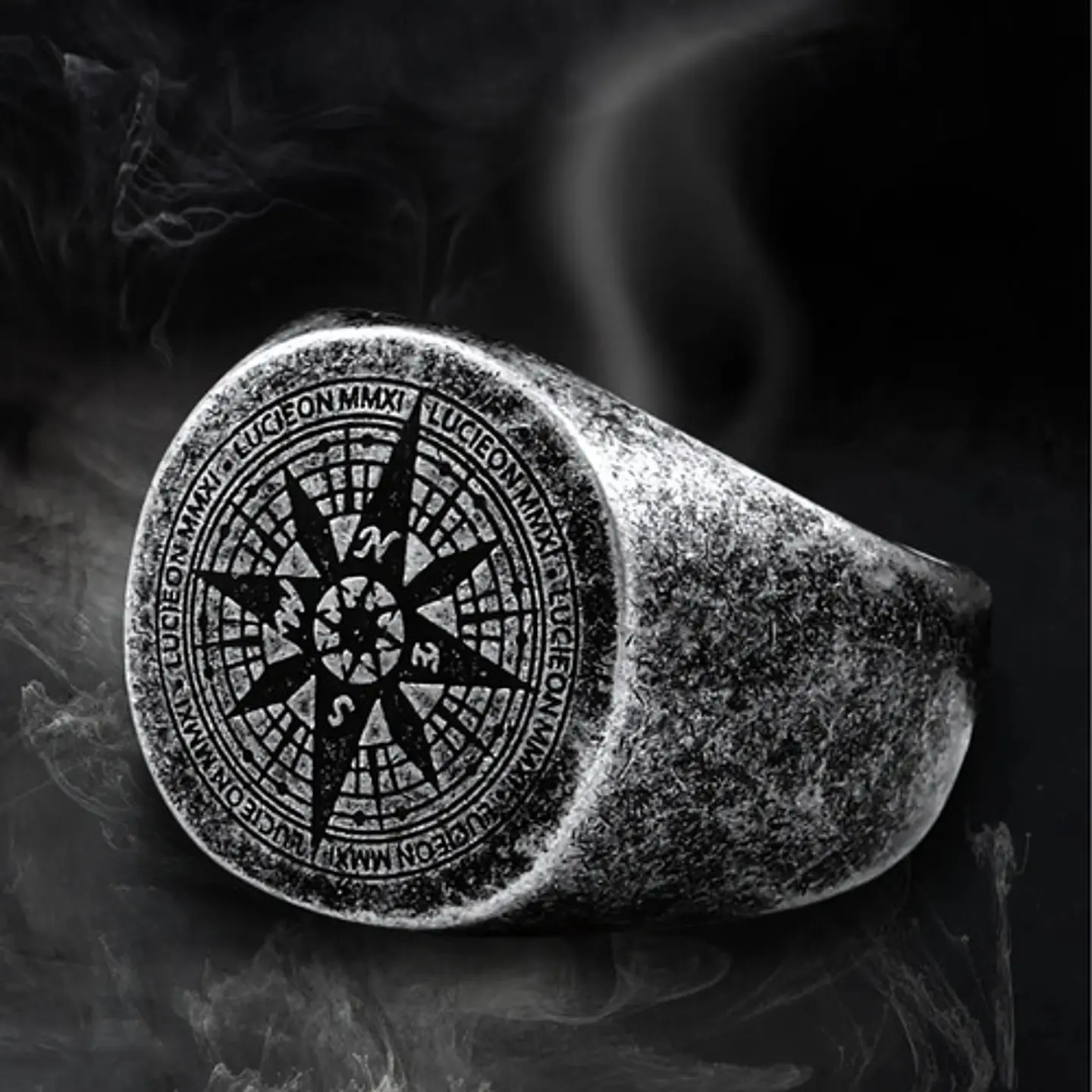 Anillo Color Plata Totem Brujula Acero Inoxidable Hombre 4