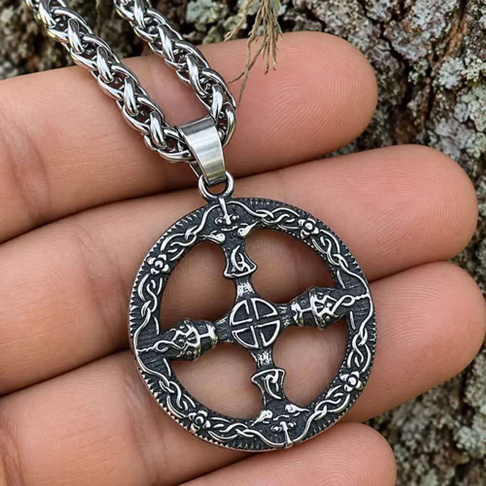 Collar Vikingo En Acero Para Hombre Dije Kolovrat Eslavo Sol 8