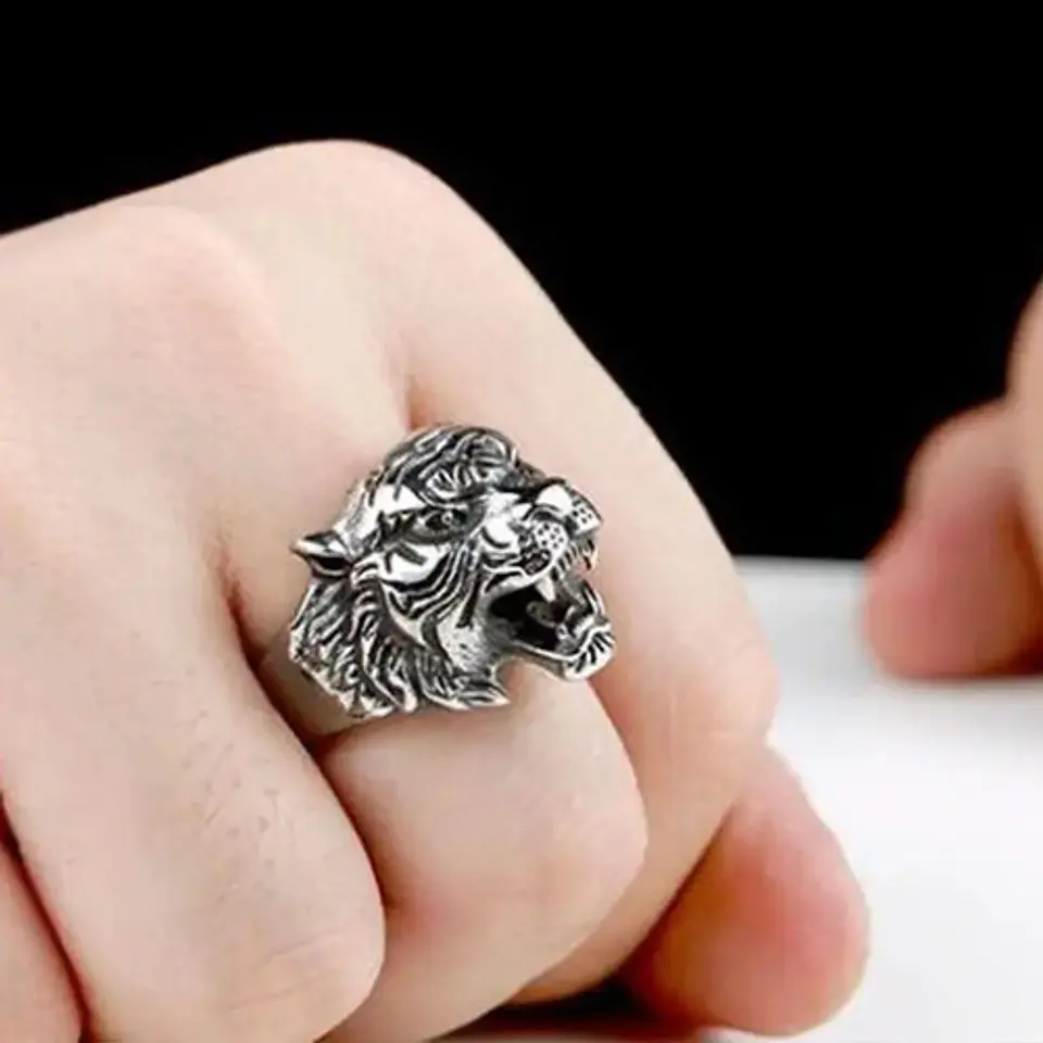 Anillo Color Plata Cabeza Tigre Acero Inoxidable Para Hombre 9