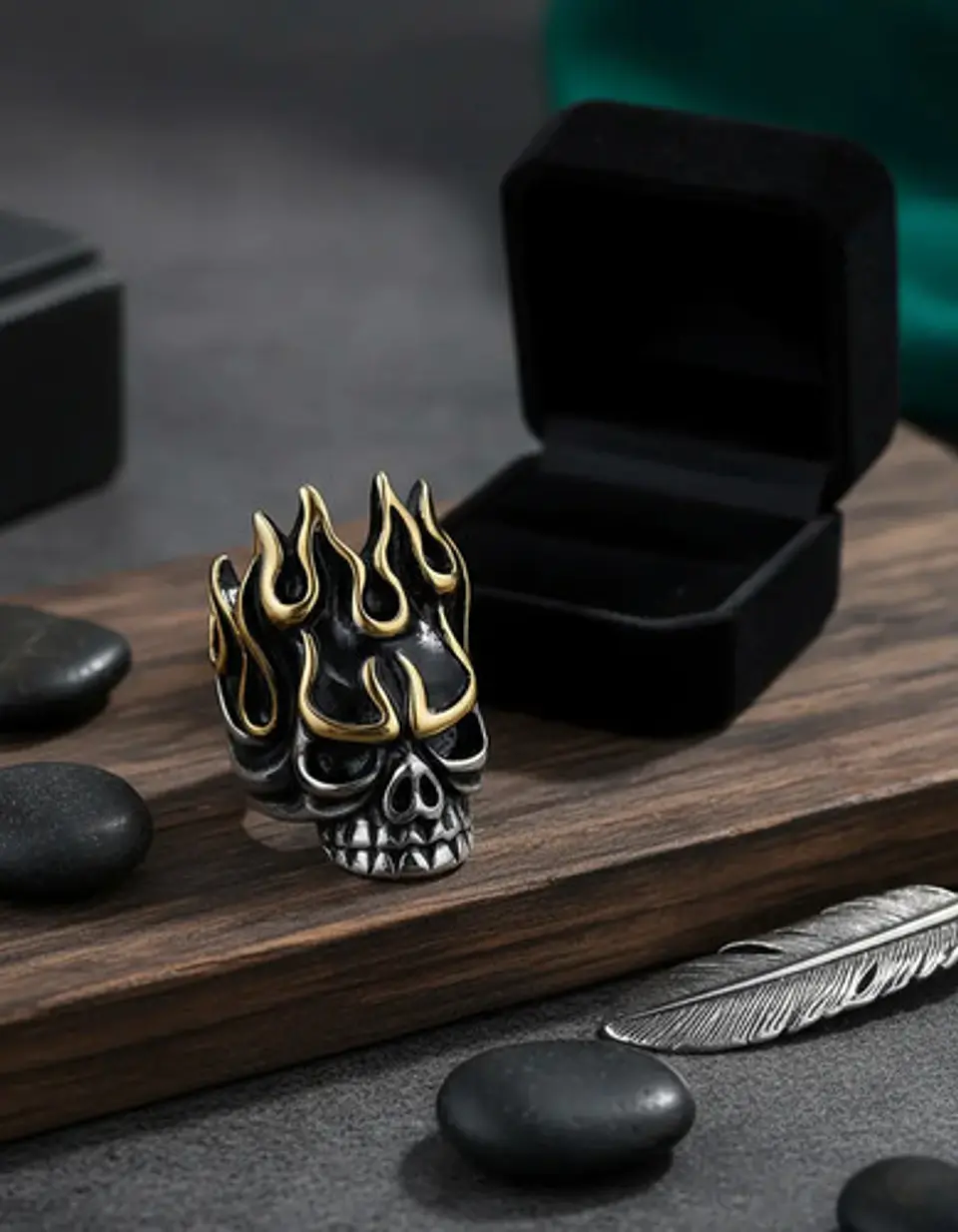 Anillo Para Hombre Forma Cráneo Llamas De Acero Color Plata 9