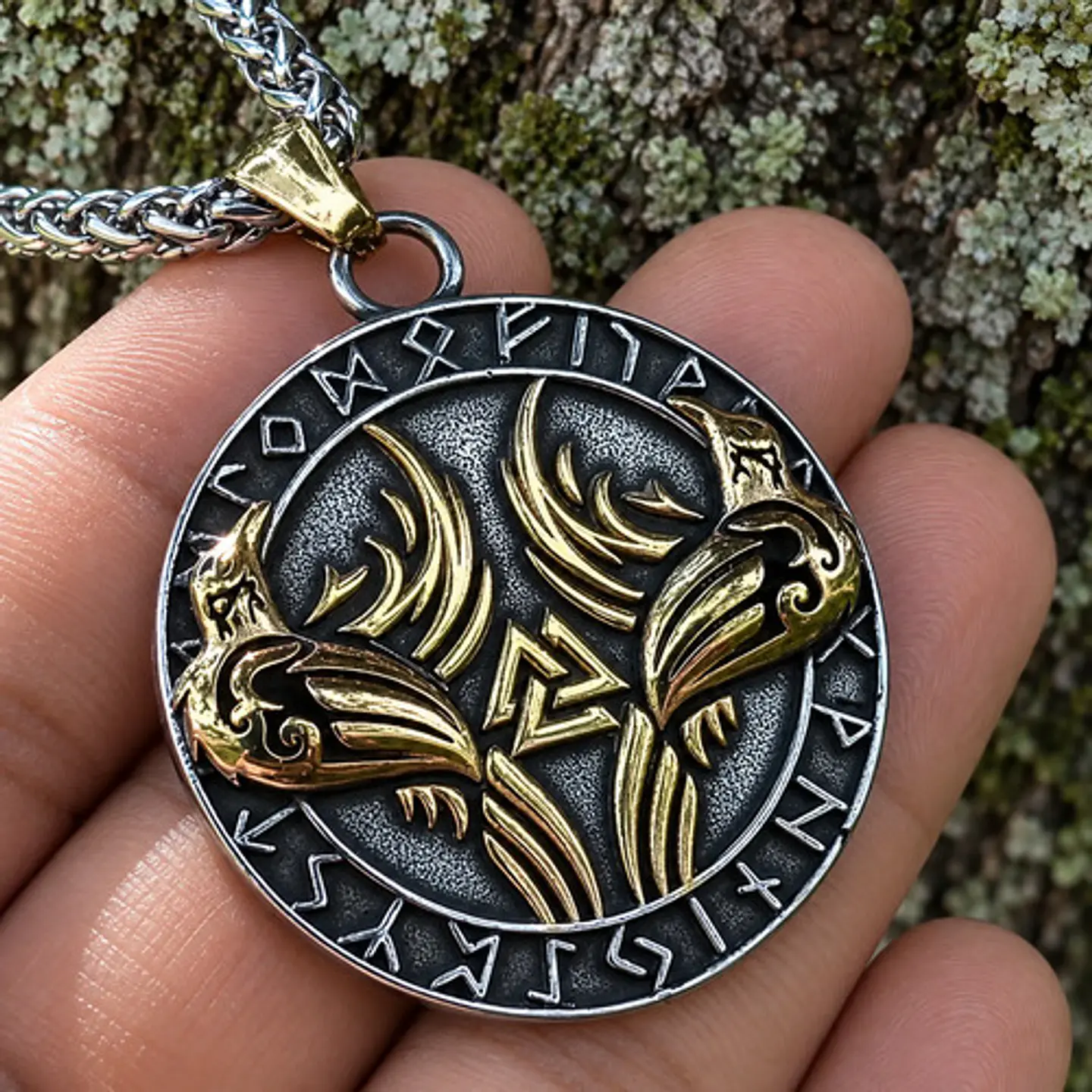 Collar Vikingo En Acero Para Hombre Dije Raven Valknut Odin 9