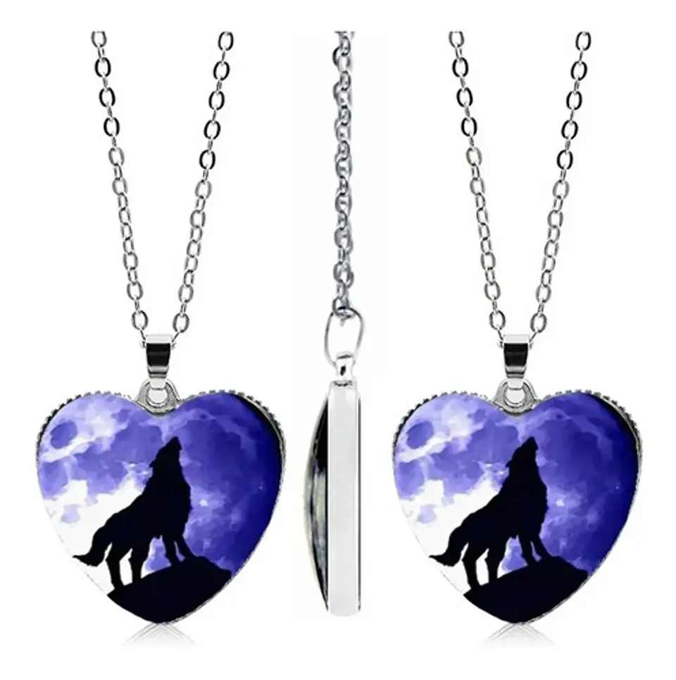 Collar Dije Cristal Corazón Galaxia Lobo Color Plata Mujer 25