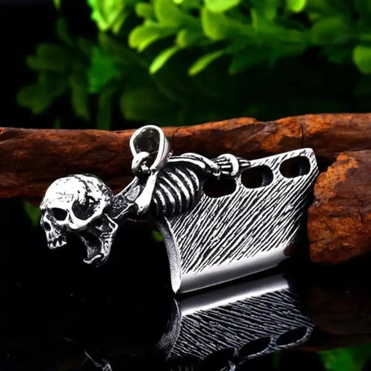 Collar Cuchillo Cráneo Acero Inoxidable Color Plata Hombre 7
