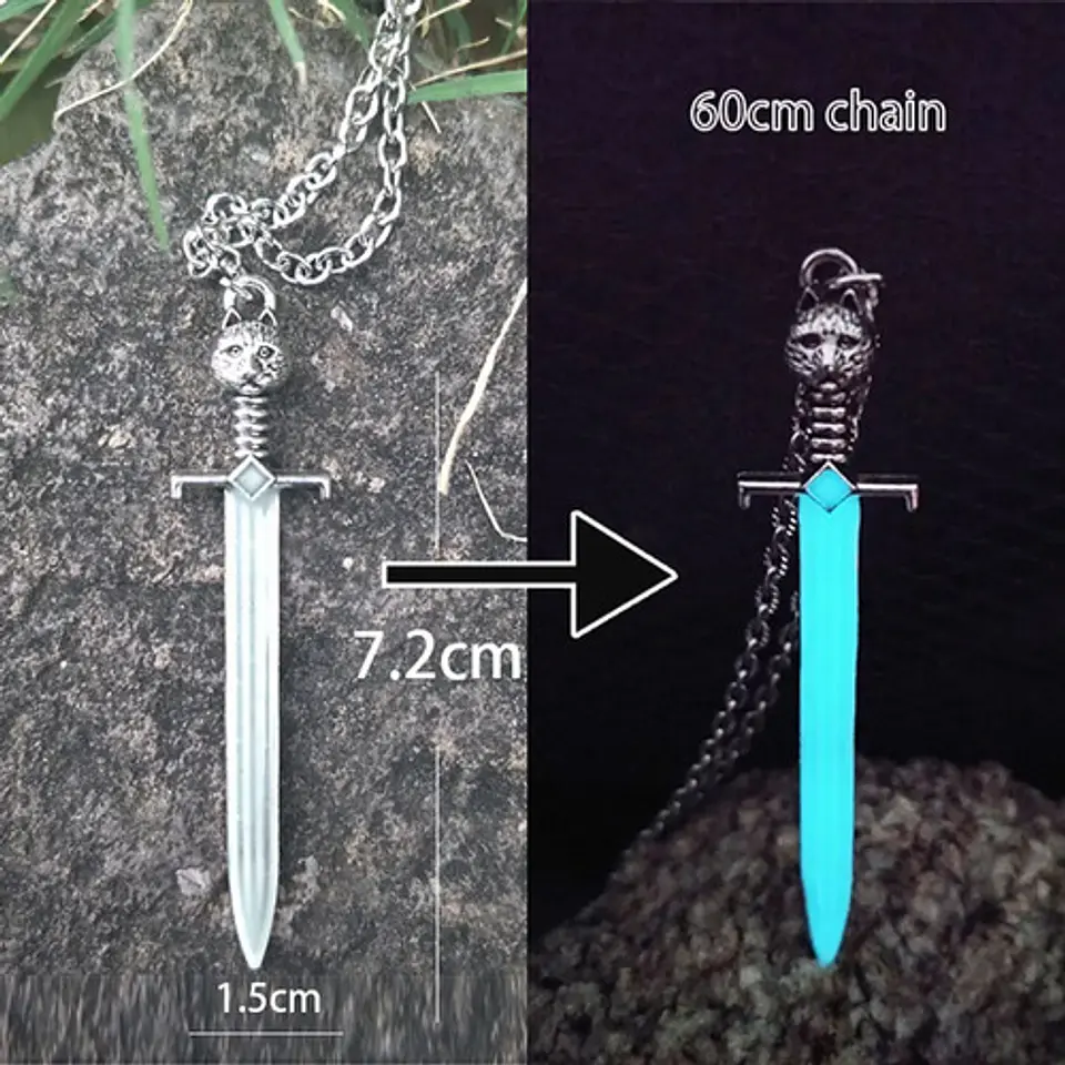 Collar Dije Espada Color Plata Brilla En La Oscuridad Hombre 4