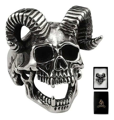 Anillo Para Hombres Color Plata Forma Cráneo Biker De Acero