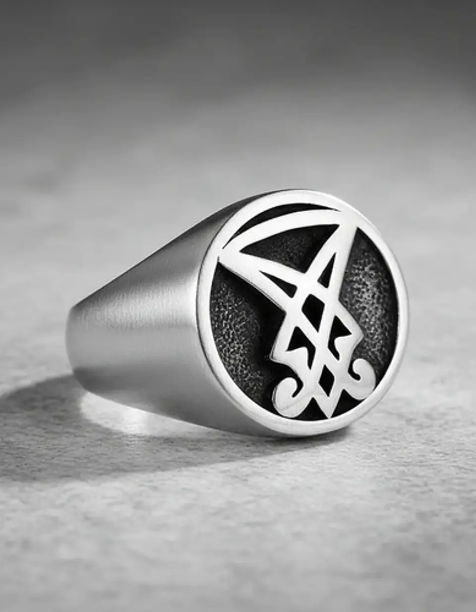 Anillo Color Plata Sello Sigil Acero Inoxidable Para Hombre 2