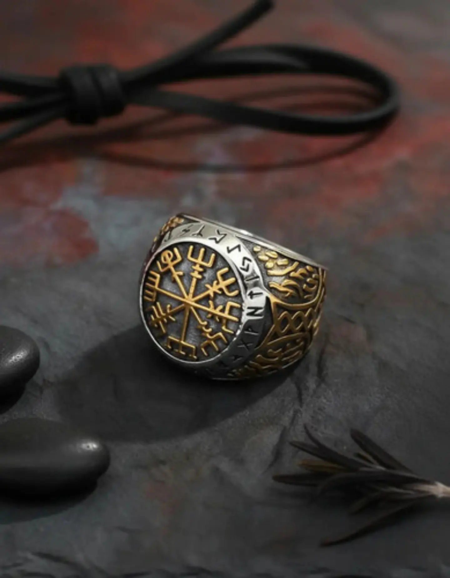 Anillo Acero Color Oro Vegvisir Yggdrasi Vikingo Para Hombre 4