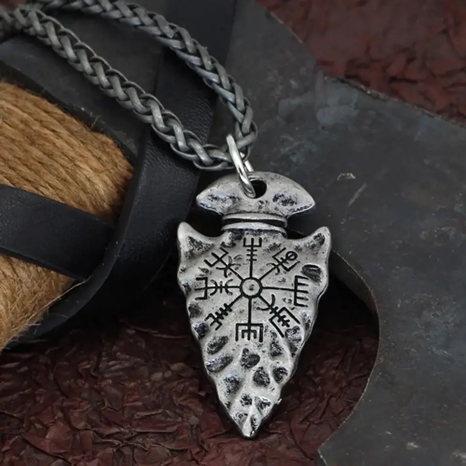 Collar Color Plata Flecha Punta Lanza Vegvisir Acero Hombre 9
