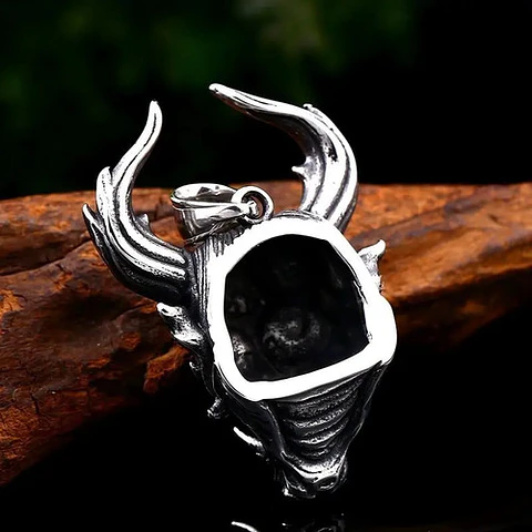 Collar Dije Cabeza De Dragon Mitologico Color Plata Hombre