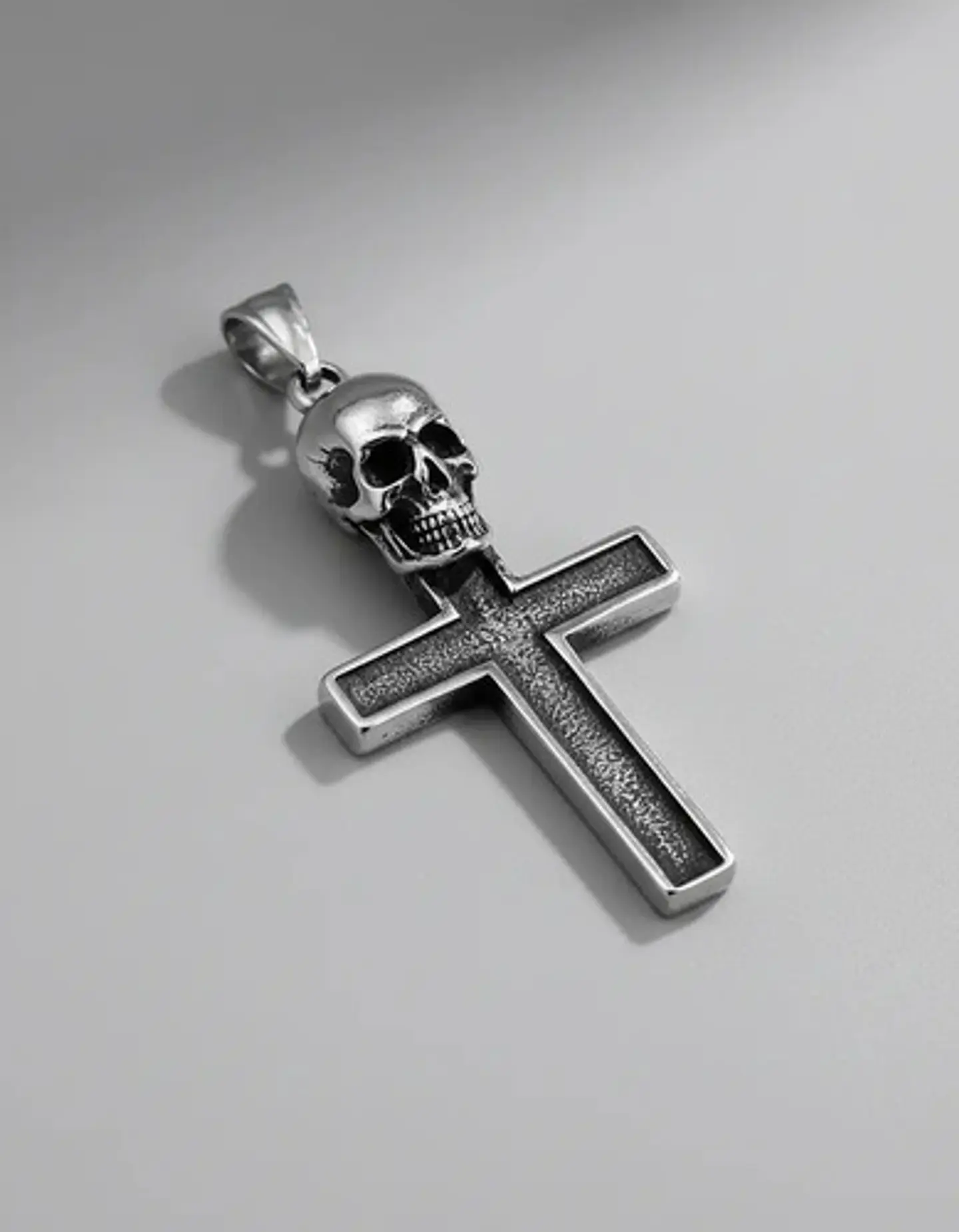 Collar Color Plata Dije Calavera Craneo Gotico Acero Hombre 2