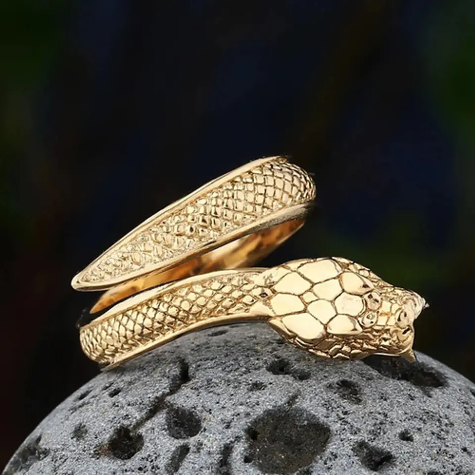 Anillo Serpiente Color Plata Acero Inoxidable Hombre Y Mujer 36