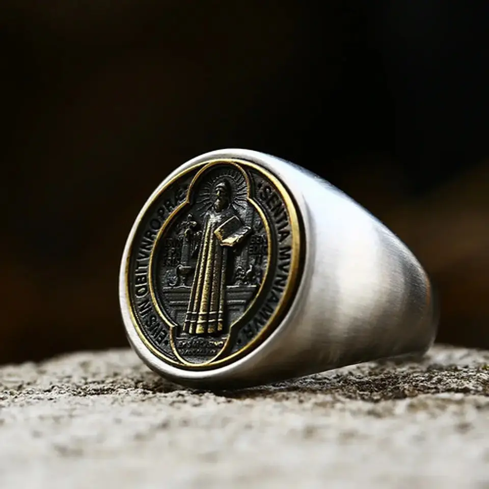 Anillo San Benito Color Plata Acero Inoxidable Hombre Mujer 4