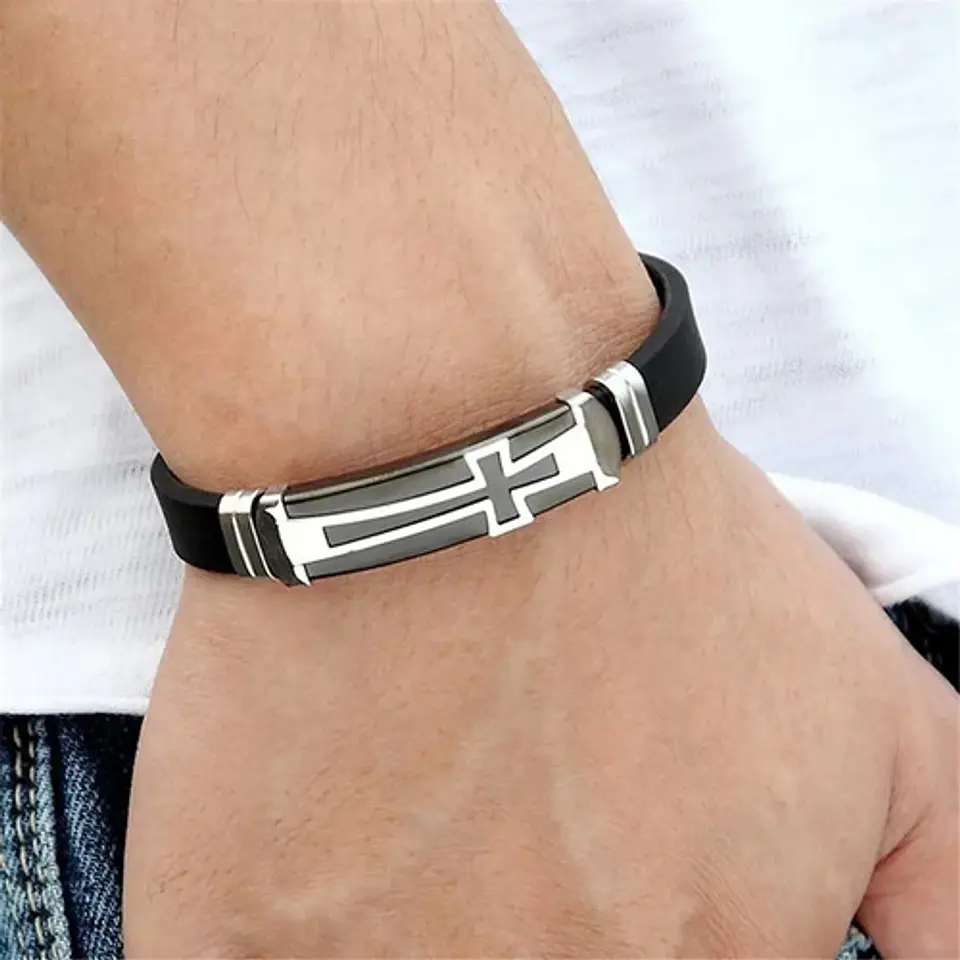 Pulsera Brazalete Color Oro Placa Cruz De Acero Para Hombre 8