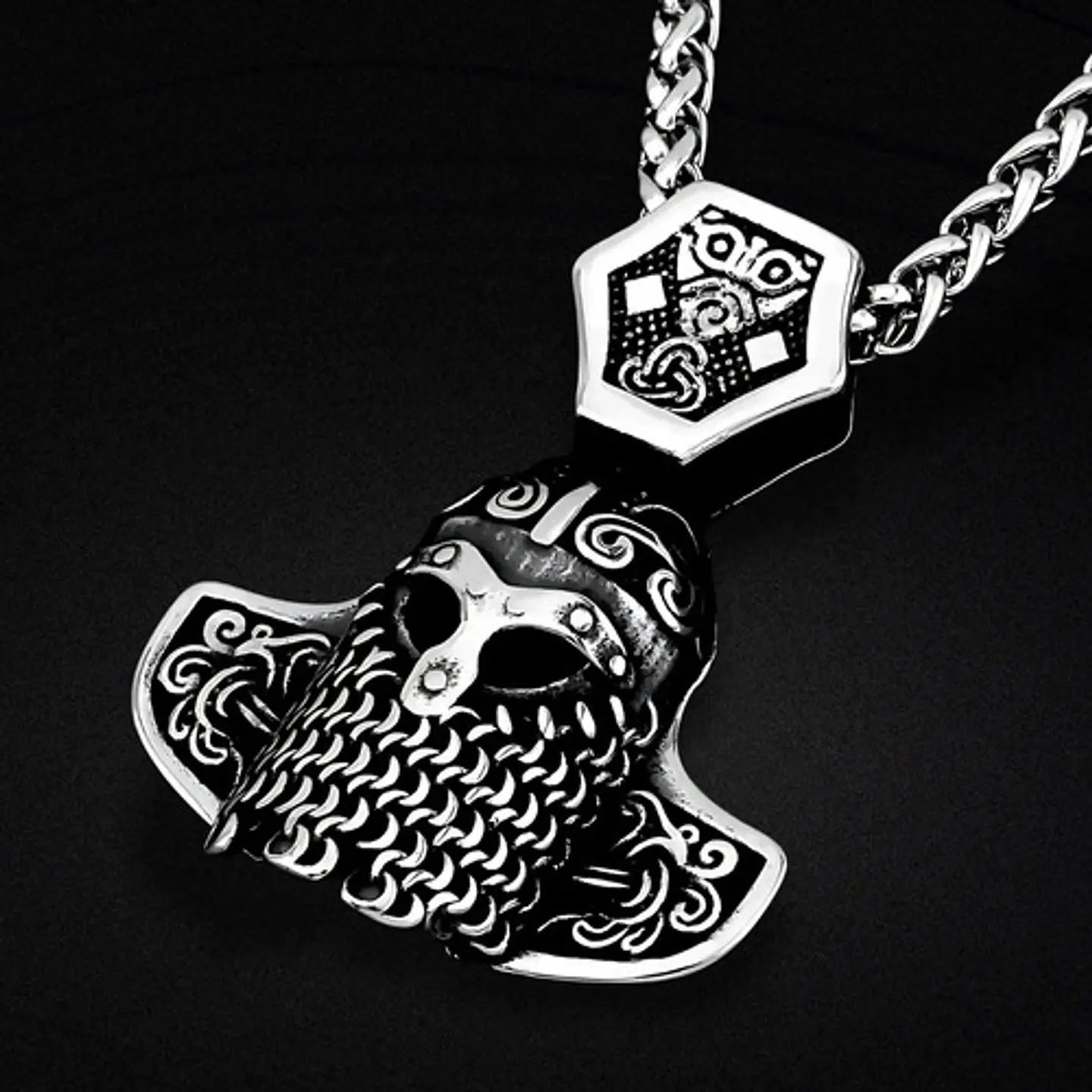 Collar Amuleto Casco Vikingo Nordic Acero Color Plata Hombre 2