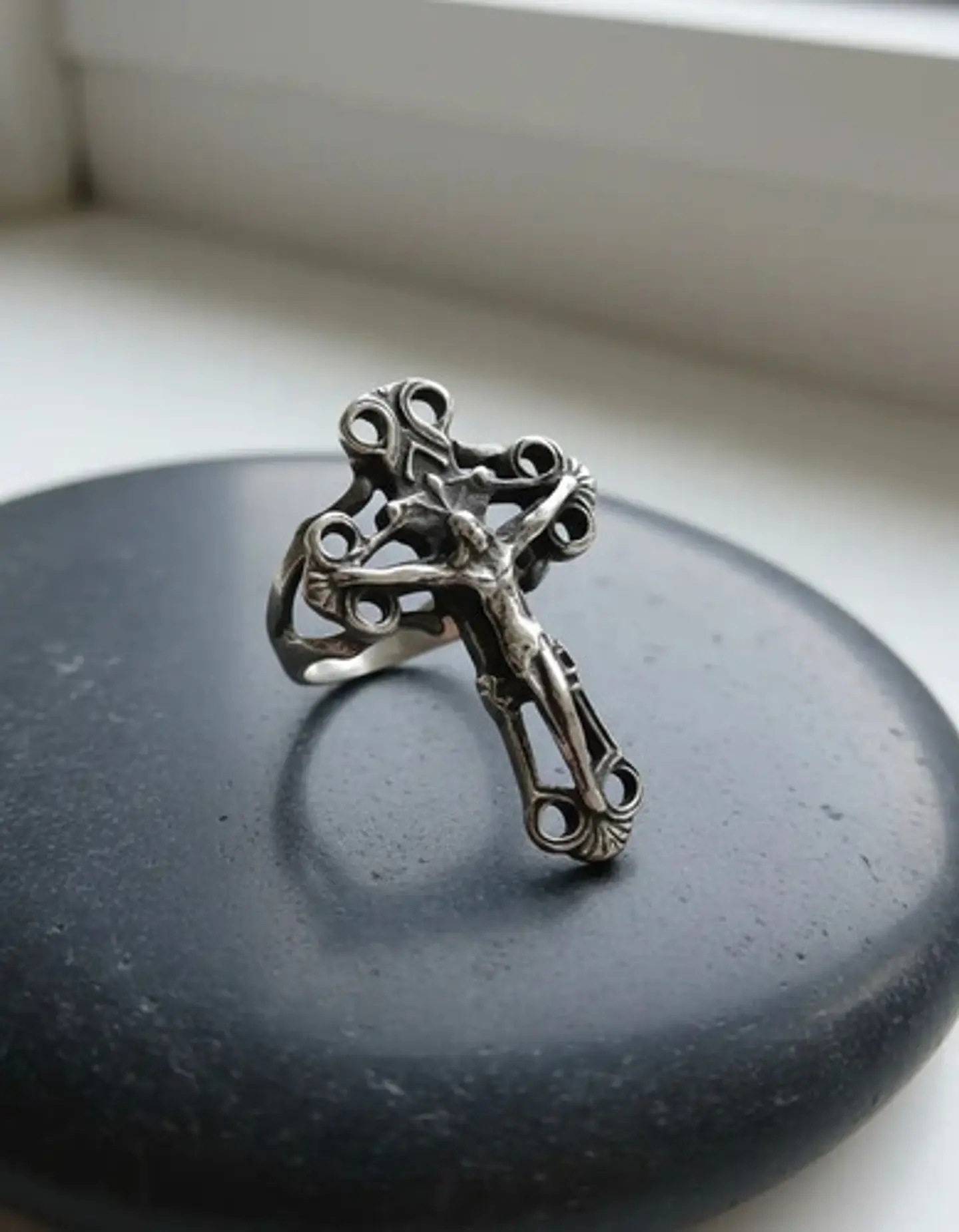 Anillo Color Plata Cruz Jesús Acero Inoxidable Hombre Mujer 3