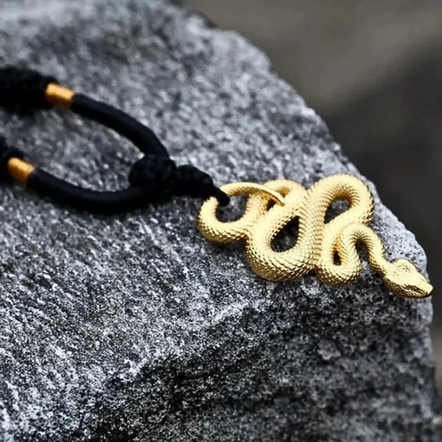 Collar Cadena Dije Serpiente Acero Color Oro/plata Hombre 2