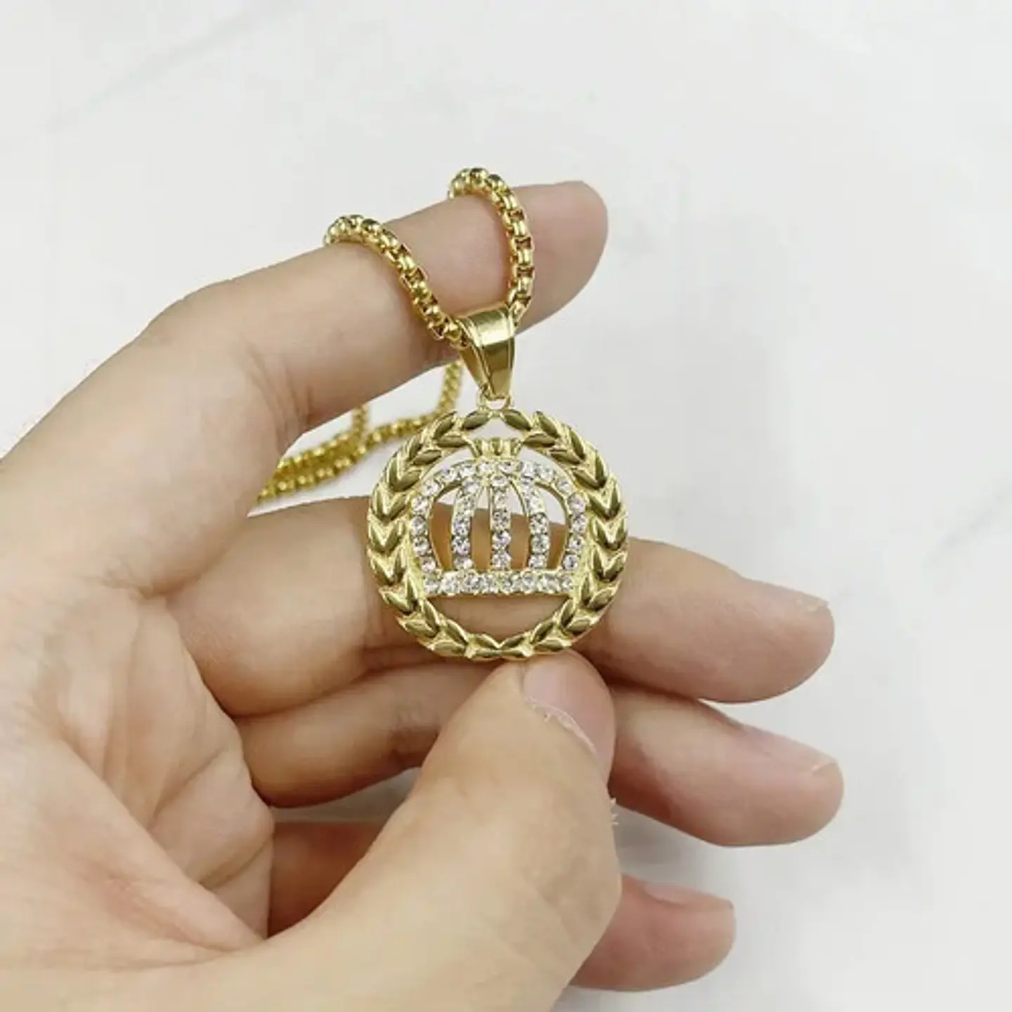 Colla Dije Rey Corona Hip Hop Acero Color Oro Hombre Mujer 2