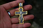 Collar Dije Cruz John Wick Ortodoxa Color Plata Para Hombre  - Miniatura 2