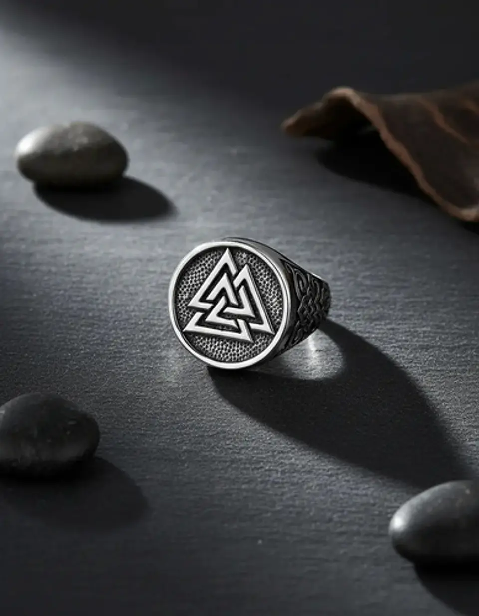 Anillo Acero Color Plata Vikingo Valknut Nórdico Para Hombre 17