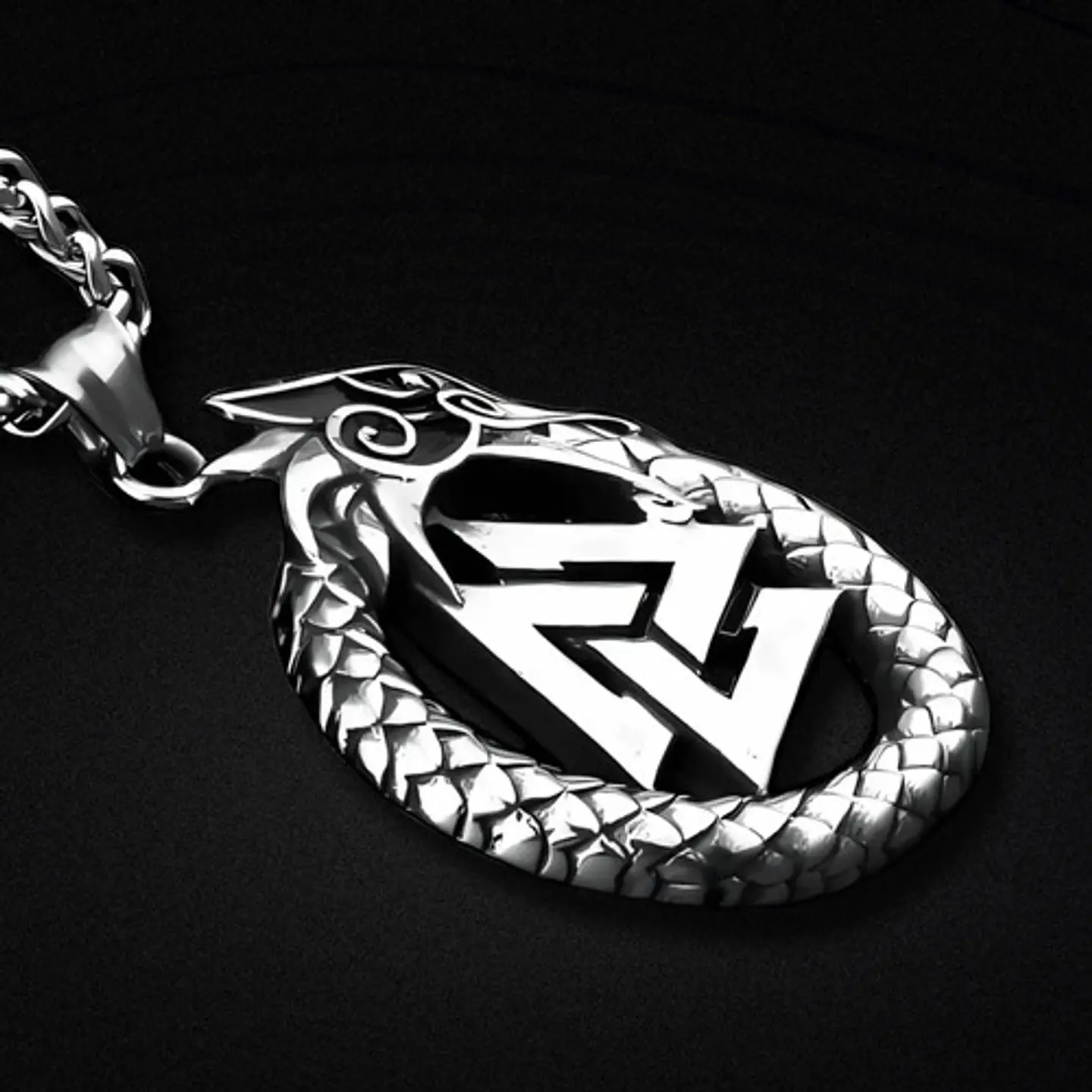 Collar Para Hombre Con Dije Ouroboros Dragón Valknut Vikingo Plateado 3