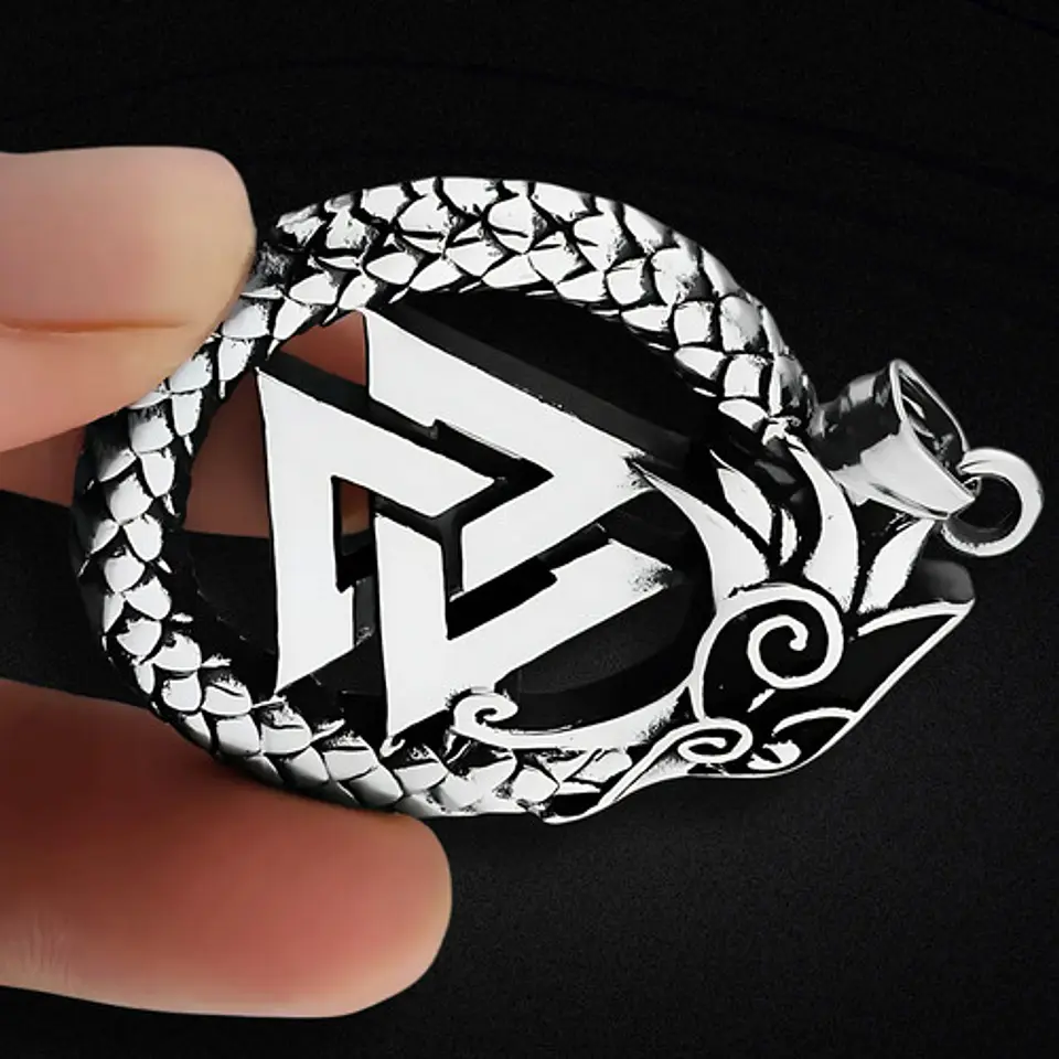 Collar Para Hombre Con Dije Ouroboros Dragón Valknut Vikingo Plateado 7