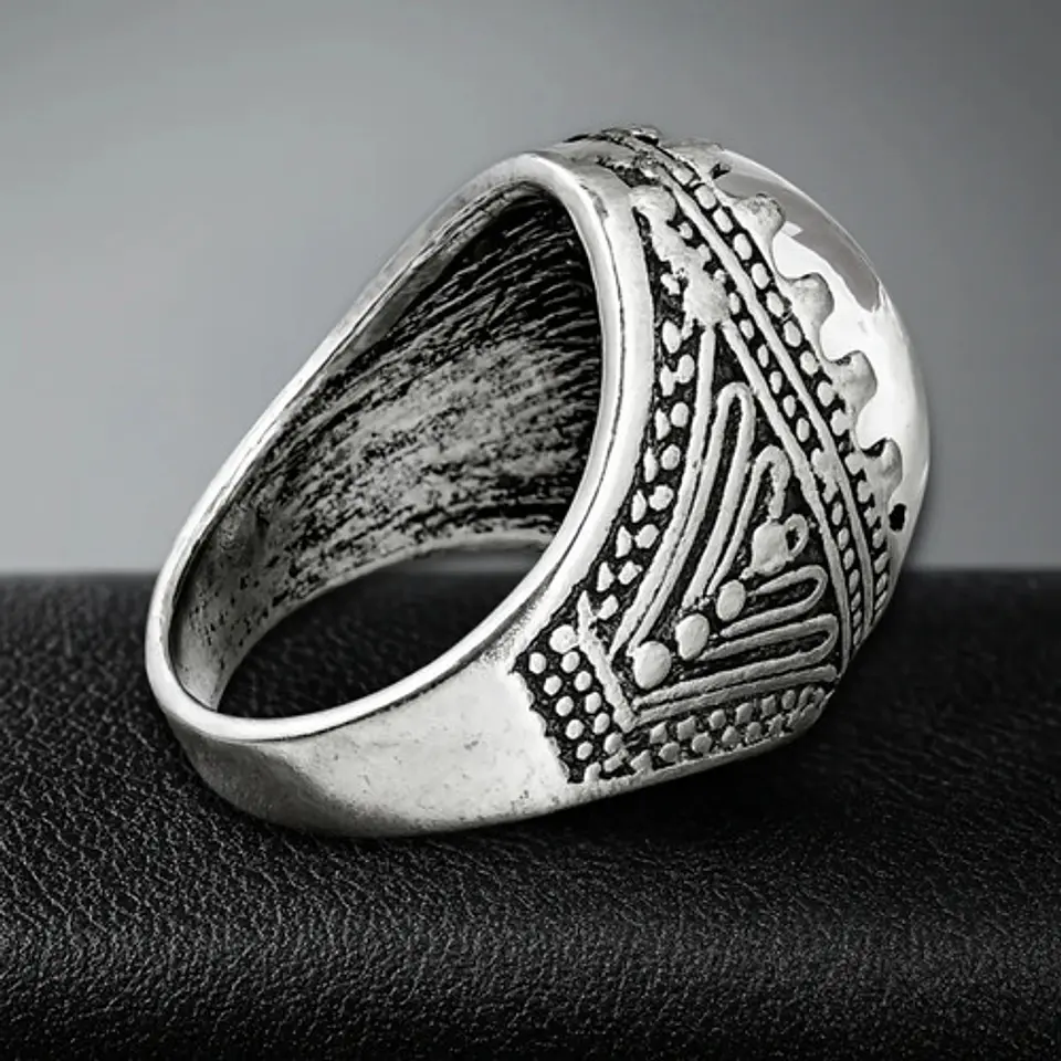 Anillo Gótico Hombre Mujer Con Ojo Del Mal Rock Color Plata 34