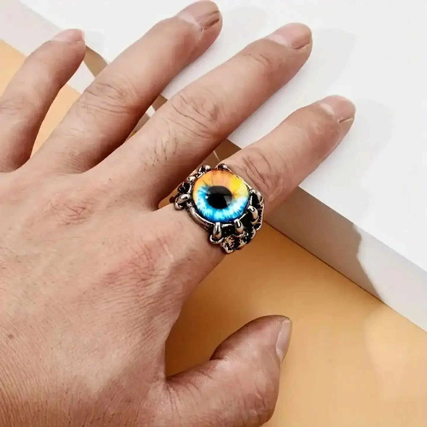 Anillo Ojo Del Mal Dragón Color Plata Gótico Hombre Y Mujer 32