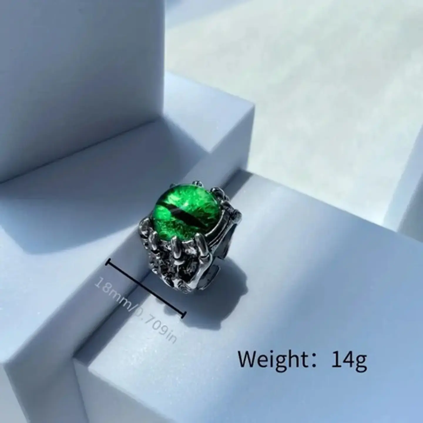 Anillo Ojo Del Mal Dragón Color Plata Gótico Hombre Y Mujer 40