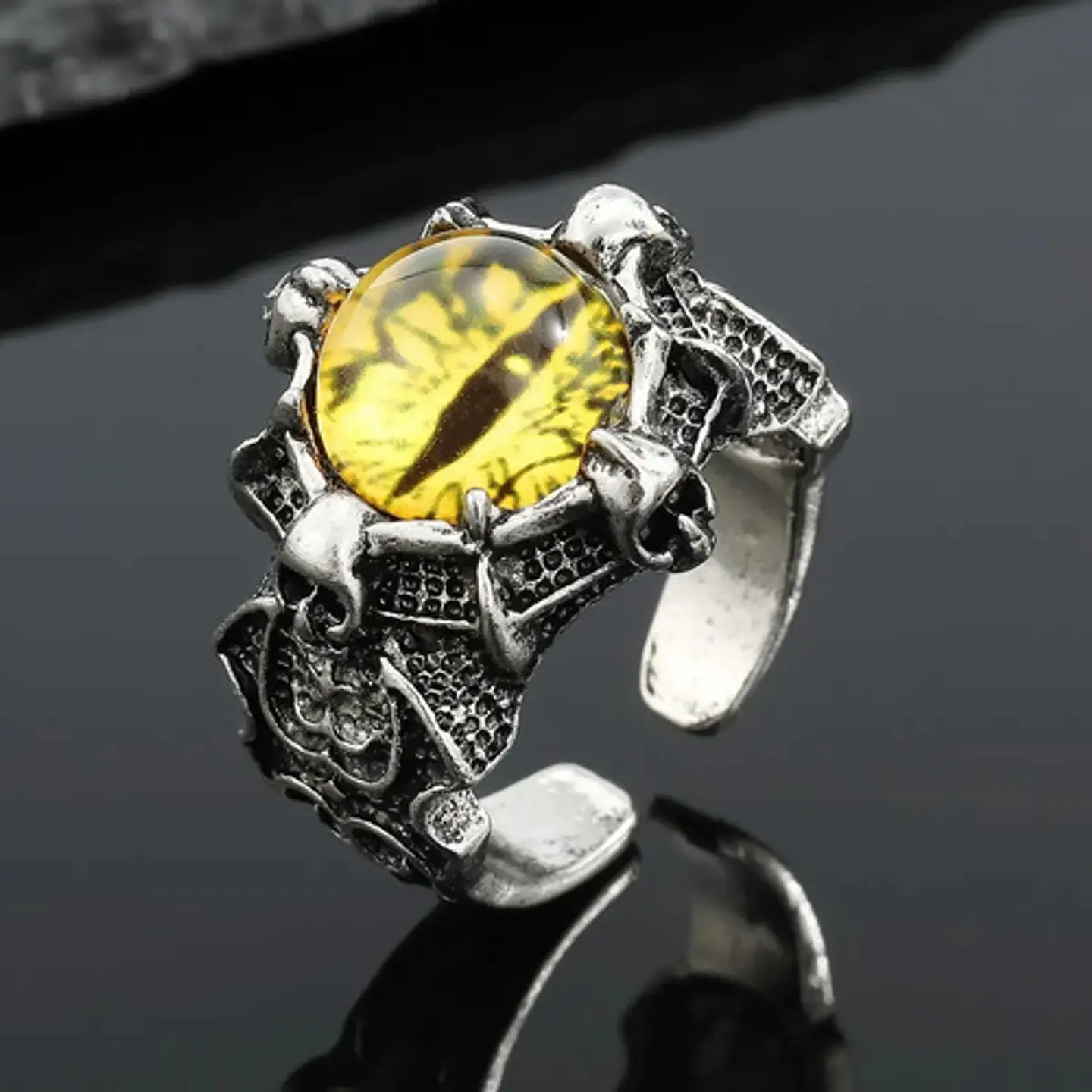 Anillo Ojo Del Mal Dragón Color Plata Gótico Hombre Y Mujer 48