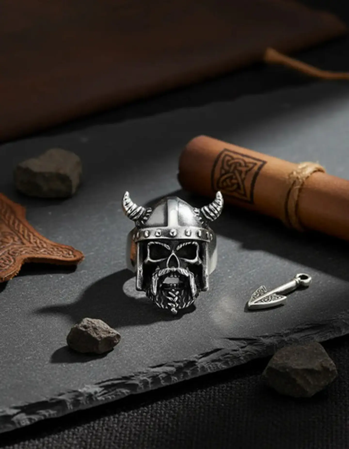 Anillo Para Hombre Cráneo Vikingo Cuernos Acero Color Plata 5