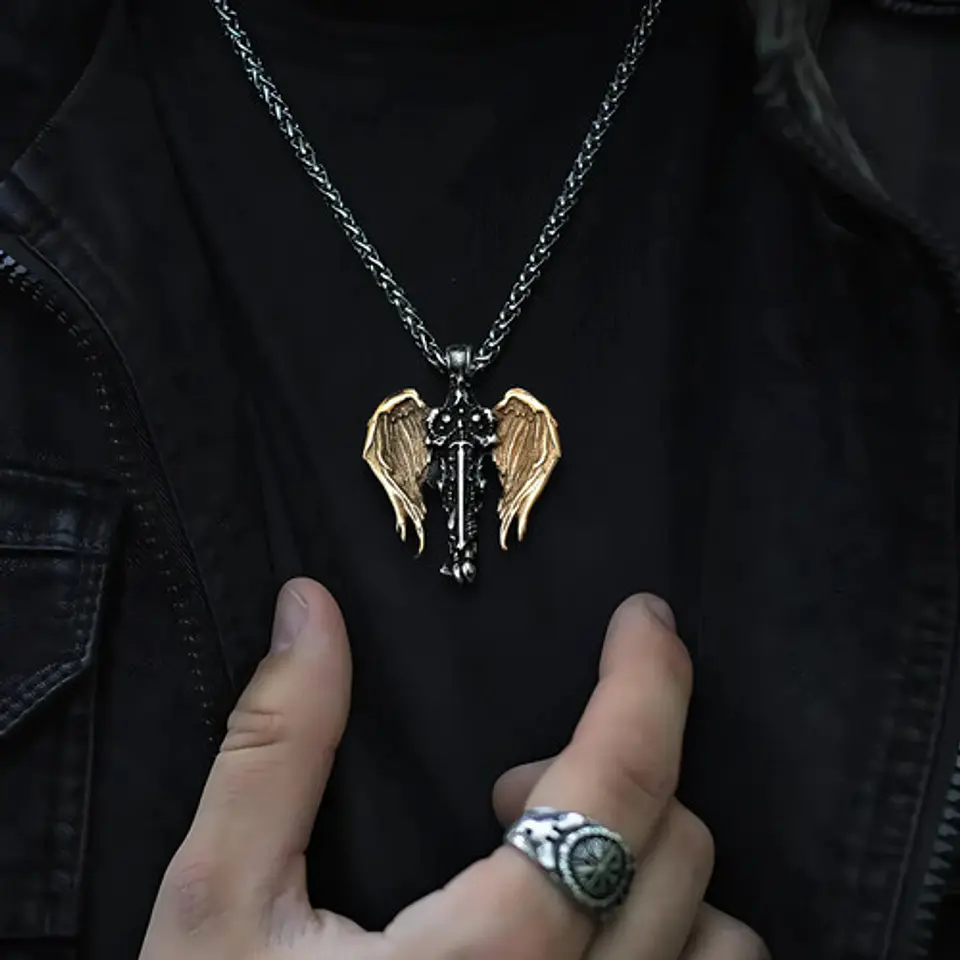 Collar Para Hombre Mujer Con Dije Vikingo Arcángel Color Oro 3