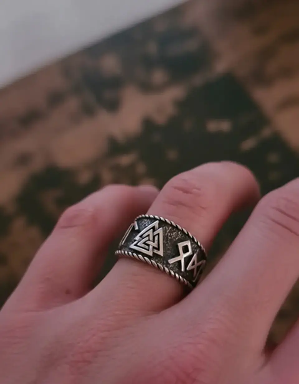 Anillo Runa Vikingo Nórdico Amuleto Acero Color Plata Hombre 11