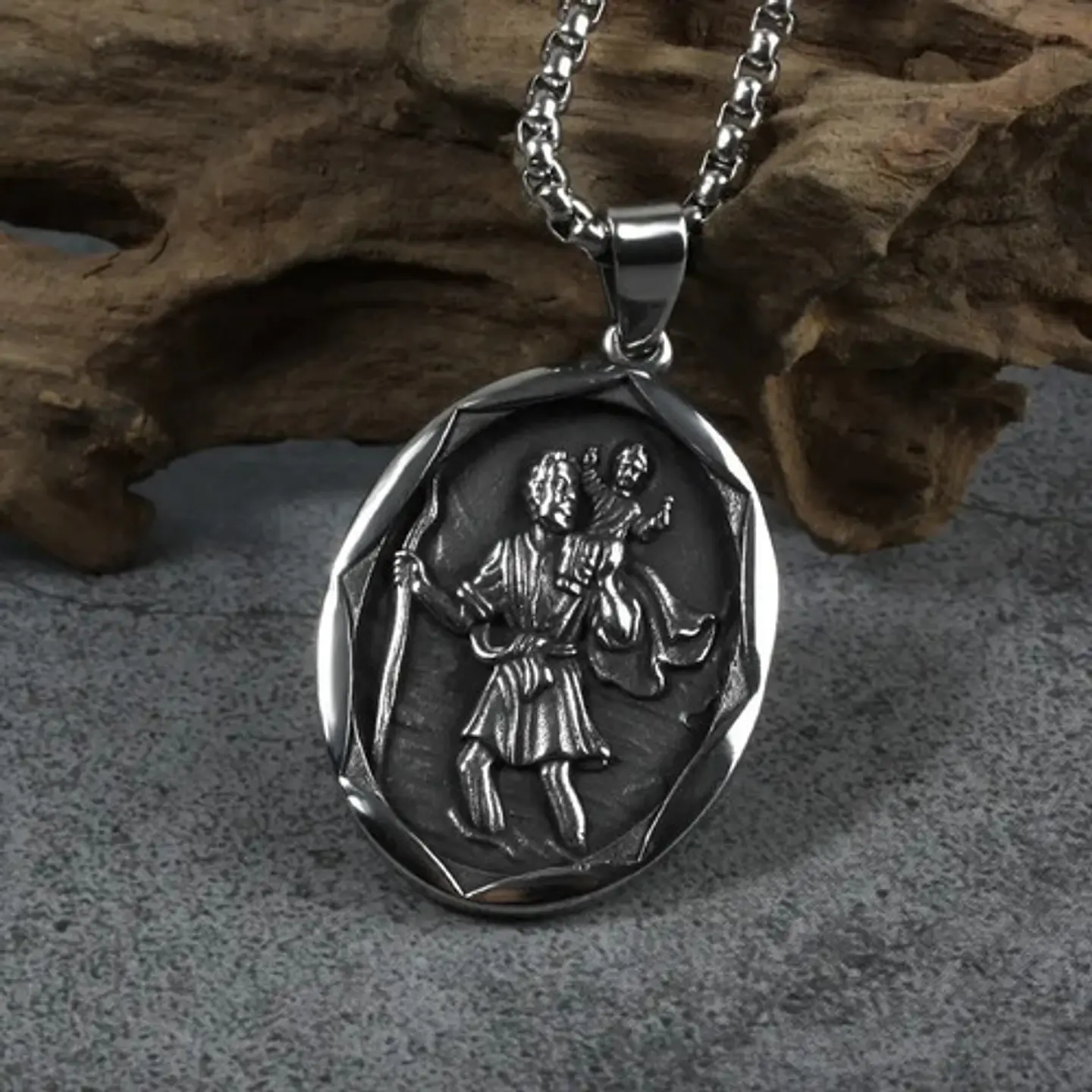 Collar Para Hombre Con Dije Saint Christopher Color Plata  10