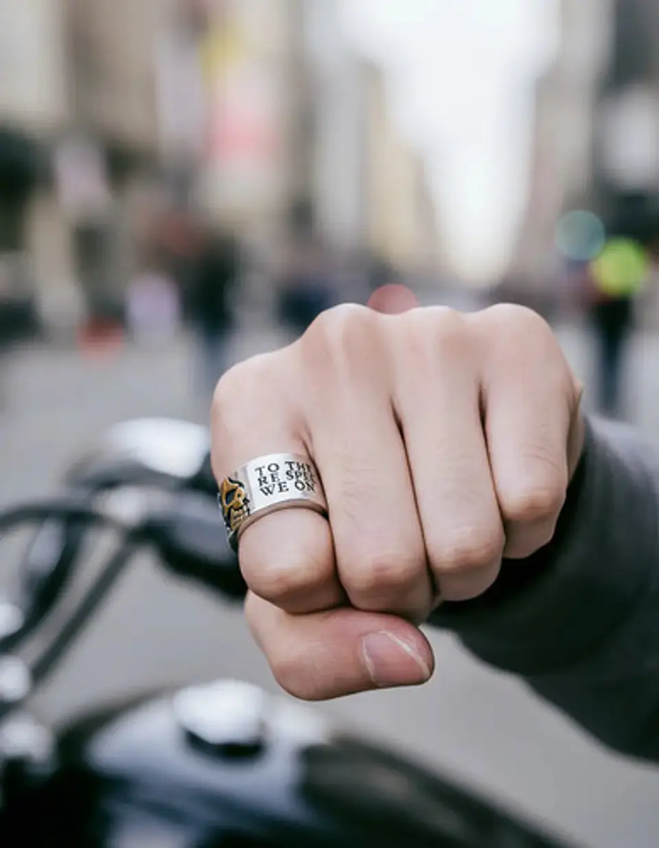 Anillo Biker Calavera Cráneo Gótico Acero Color Plata Hombre 5