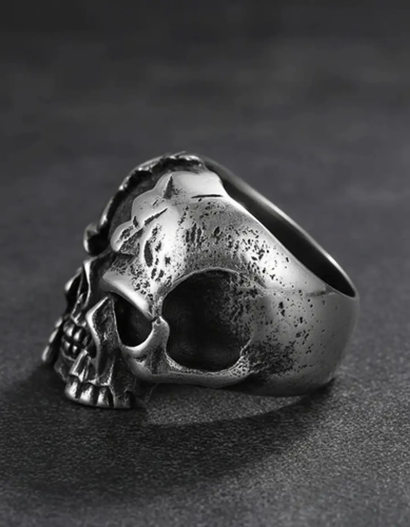 Anillo Calavera Rustica Cráneo De Acero Color Plata Hombre 4