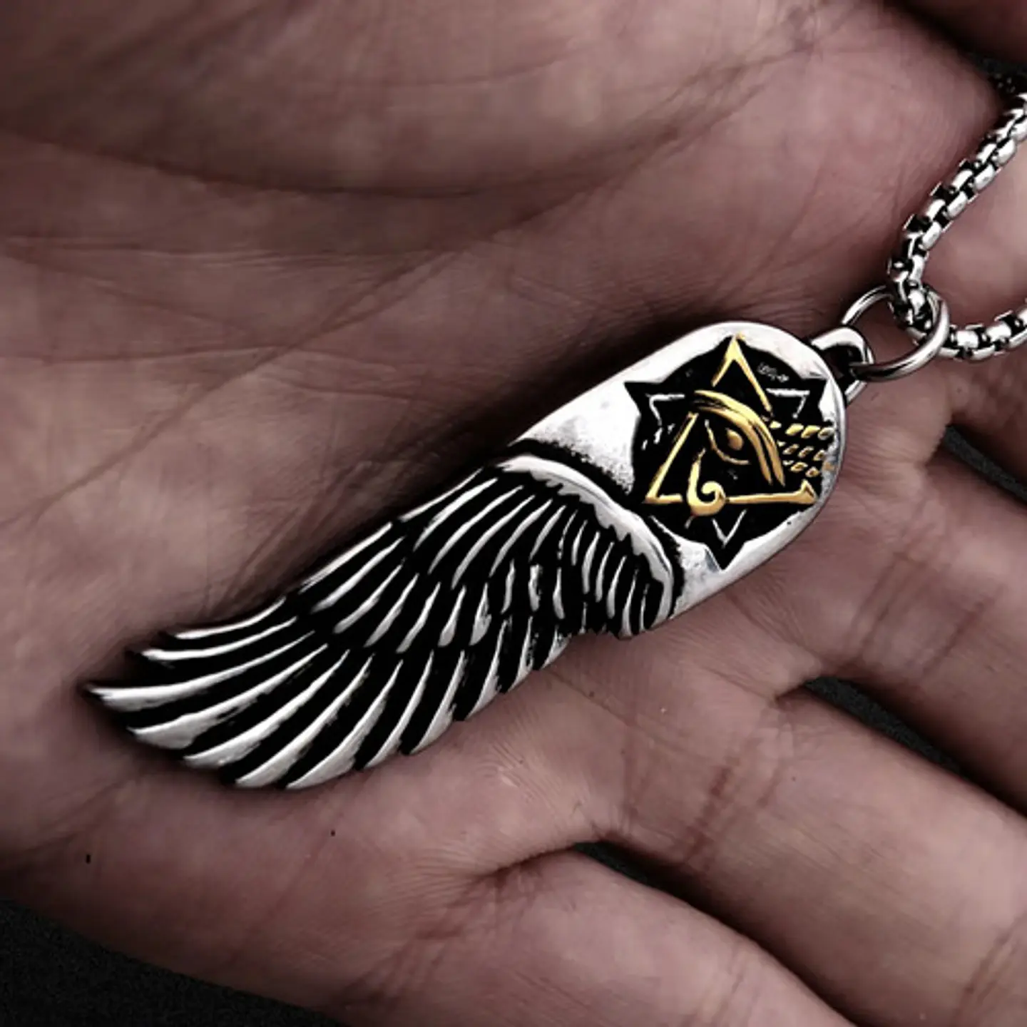 Collar Para Hombre Y Mujer Con Dije Ala Pluma Y Ojo De Horus 4