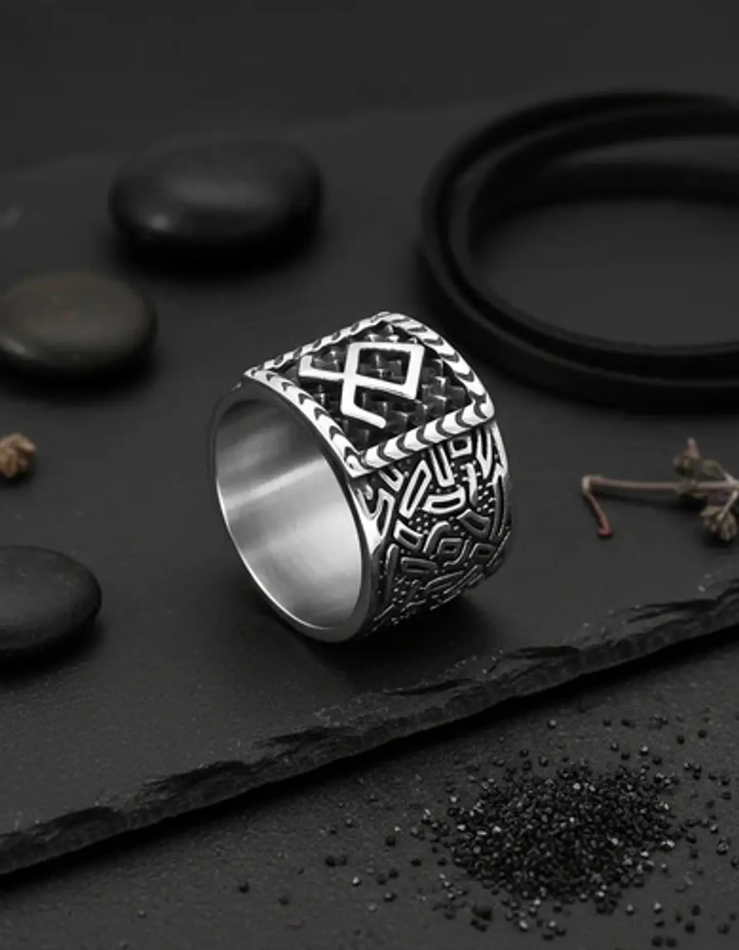 Anillo Hombre Vikingo Nórdico Runa Amuleto Acero Color Plata 4