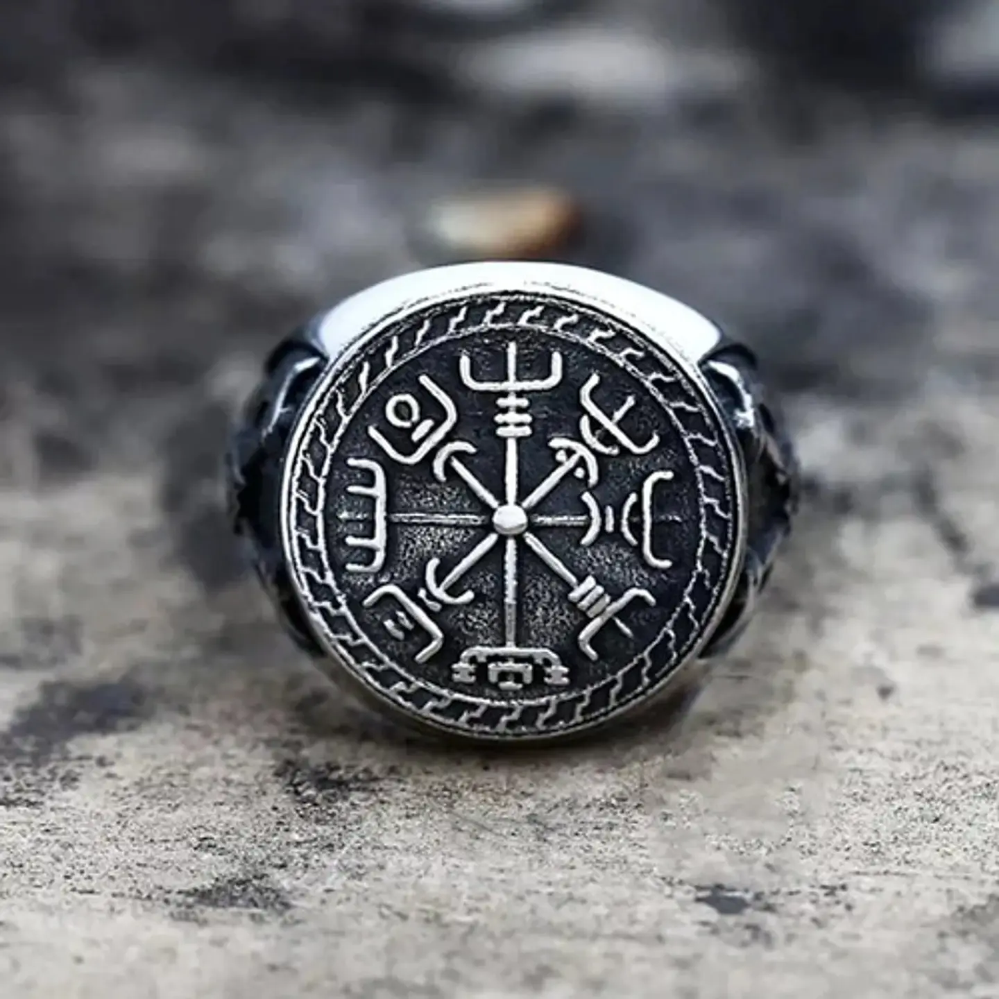 Anillo Brujula Vikingo Vegvísir Axe Acero Color Plata Hombre 7