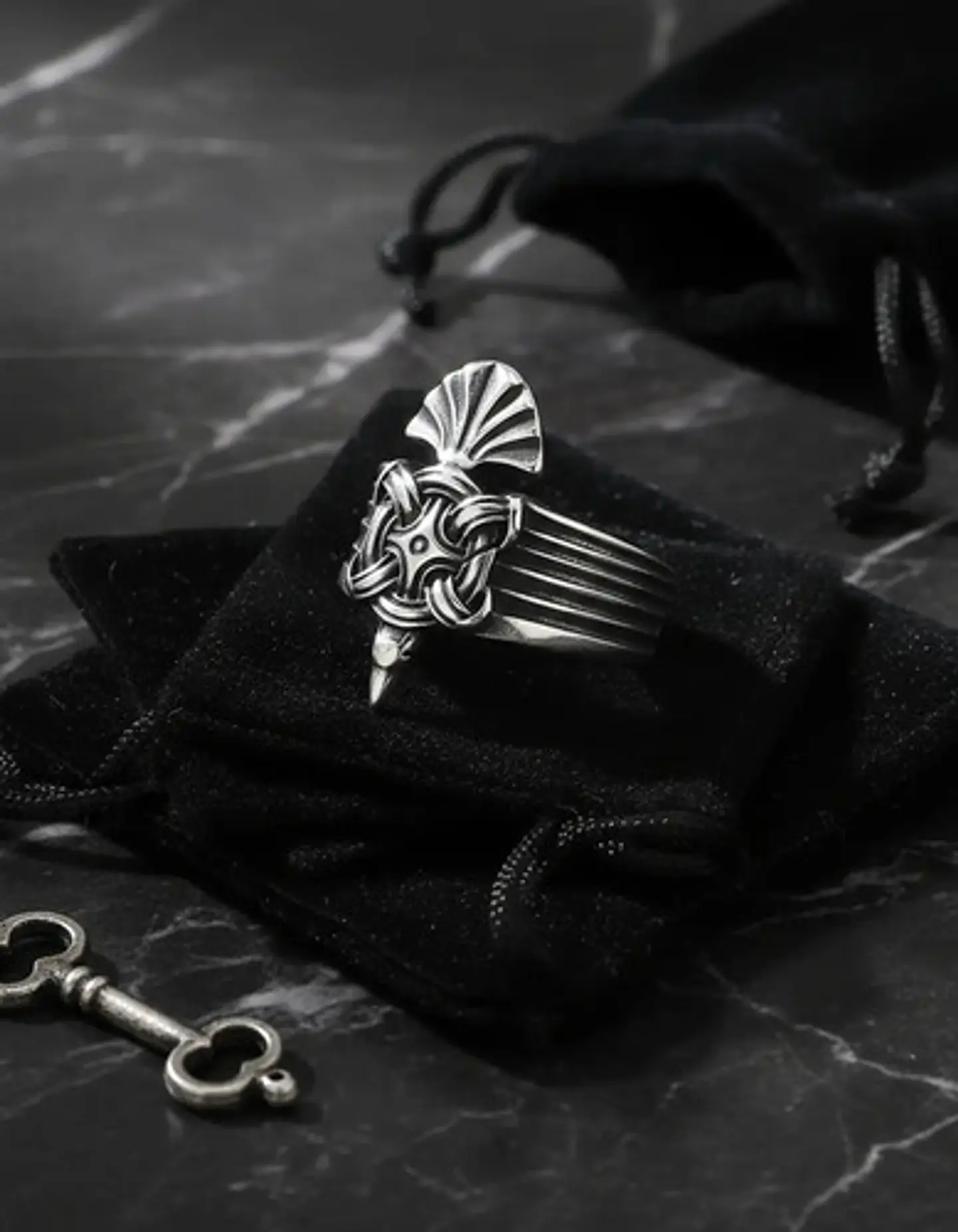 Anillo Hombre Vikingo Nudo Cuervo Amuleto Acero Color Plata 9