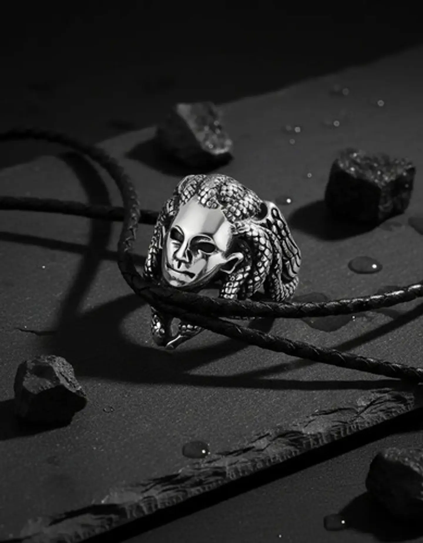 Anillo Medusa Mitologia Griega Acero Color Plata Para Hombre 10