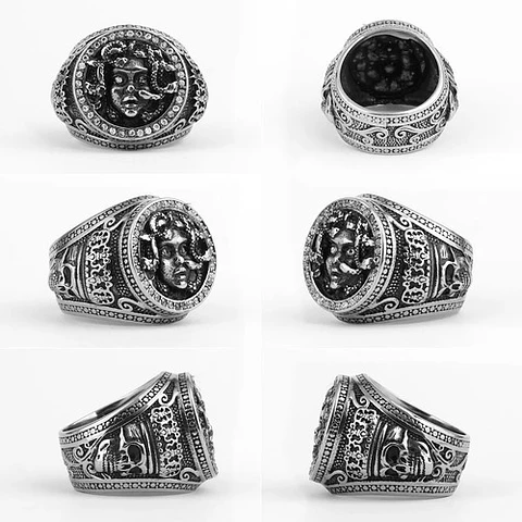 Anillo Medusa Mitología Griega Cz Acero Color Plata Hombre