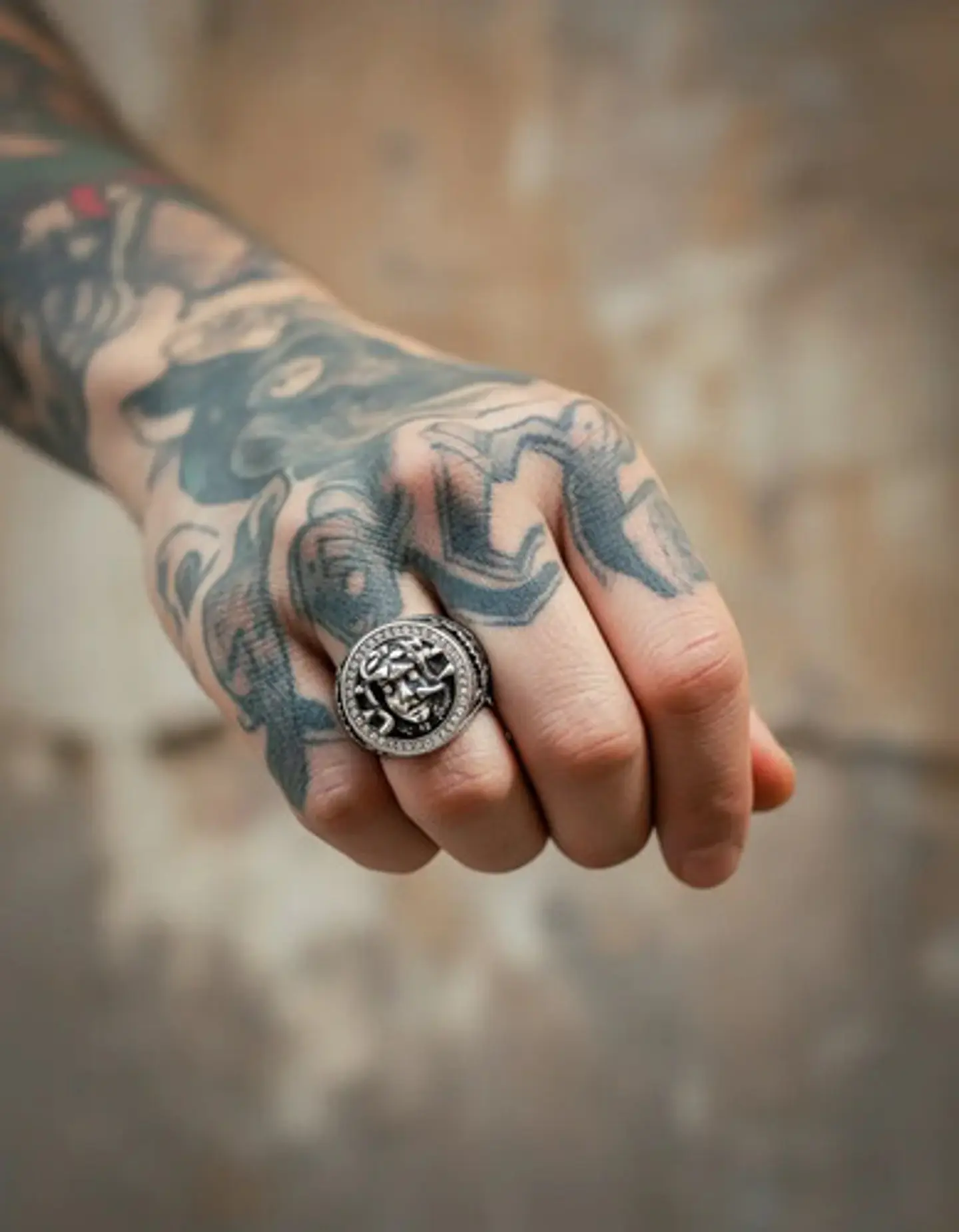 Anillo Medusa Mitología Griega Cz Acero Color Plata Hombre 4