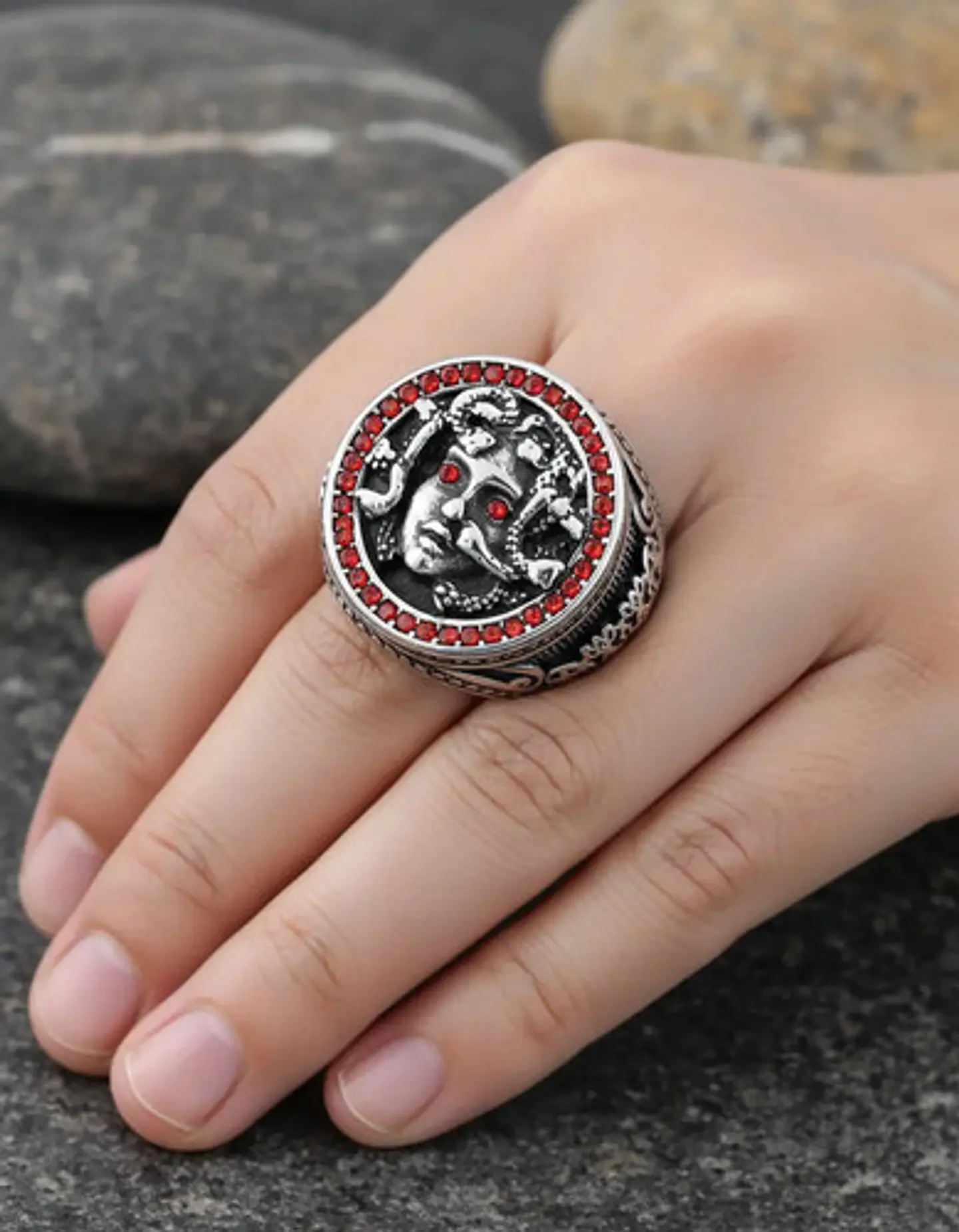 Anillo Medusa Mitología Griega Cz Acero Color Plata Hombre 11