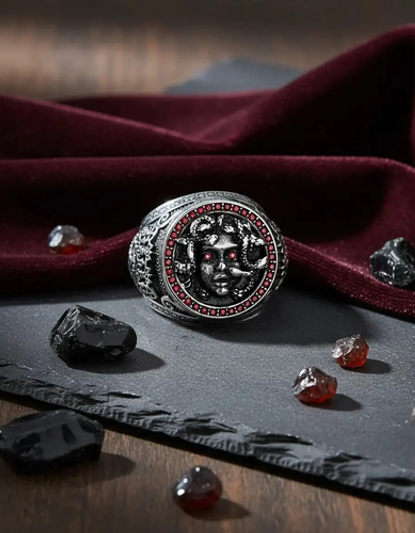 Anillo Medusa Mitología Griega Cz Acero Color Plata Hombre 13