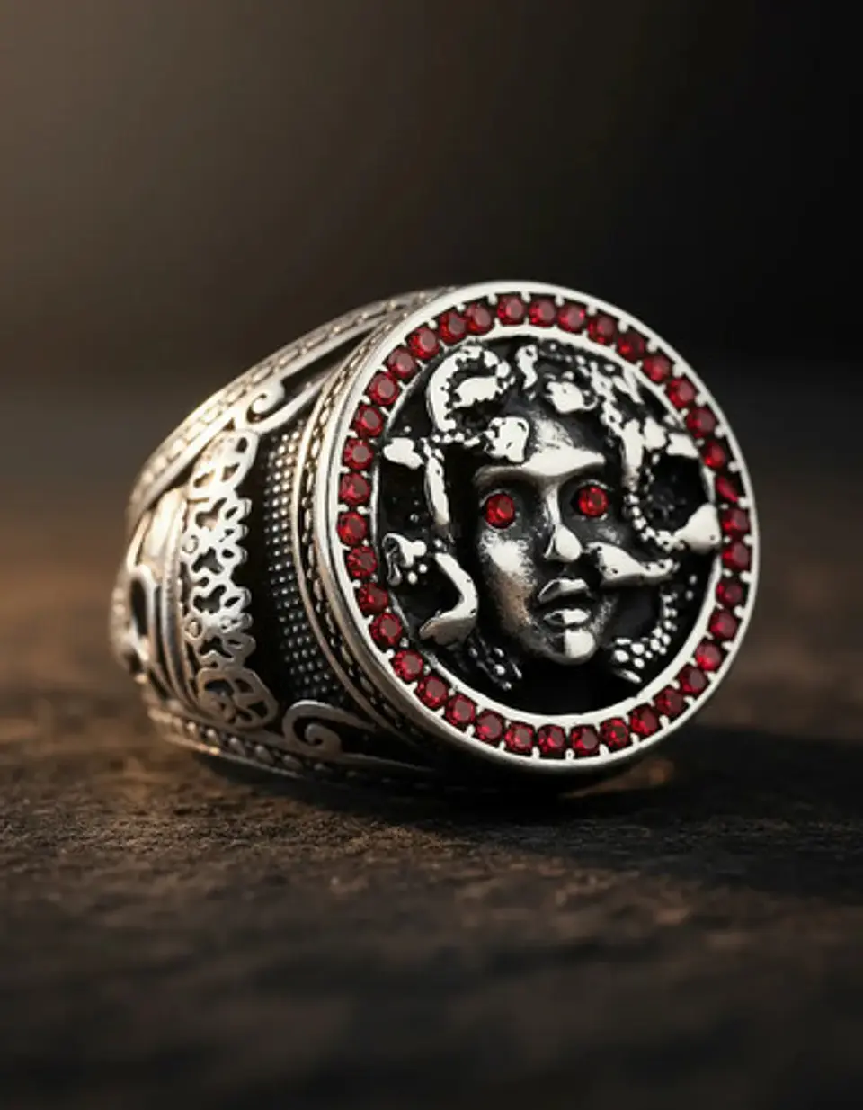 Anillo Medusa Mitología Griega Cz Acero Color Plata Hombre 15