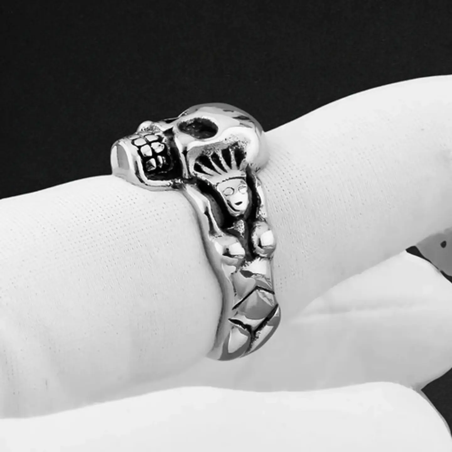 Anillo Gotico Cráneo Calavera Acero Color Plata Hombre Mujer 10