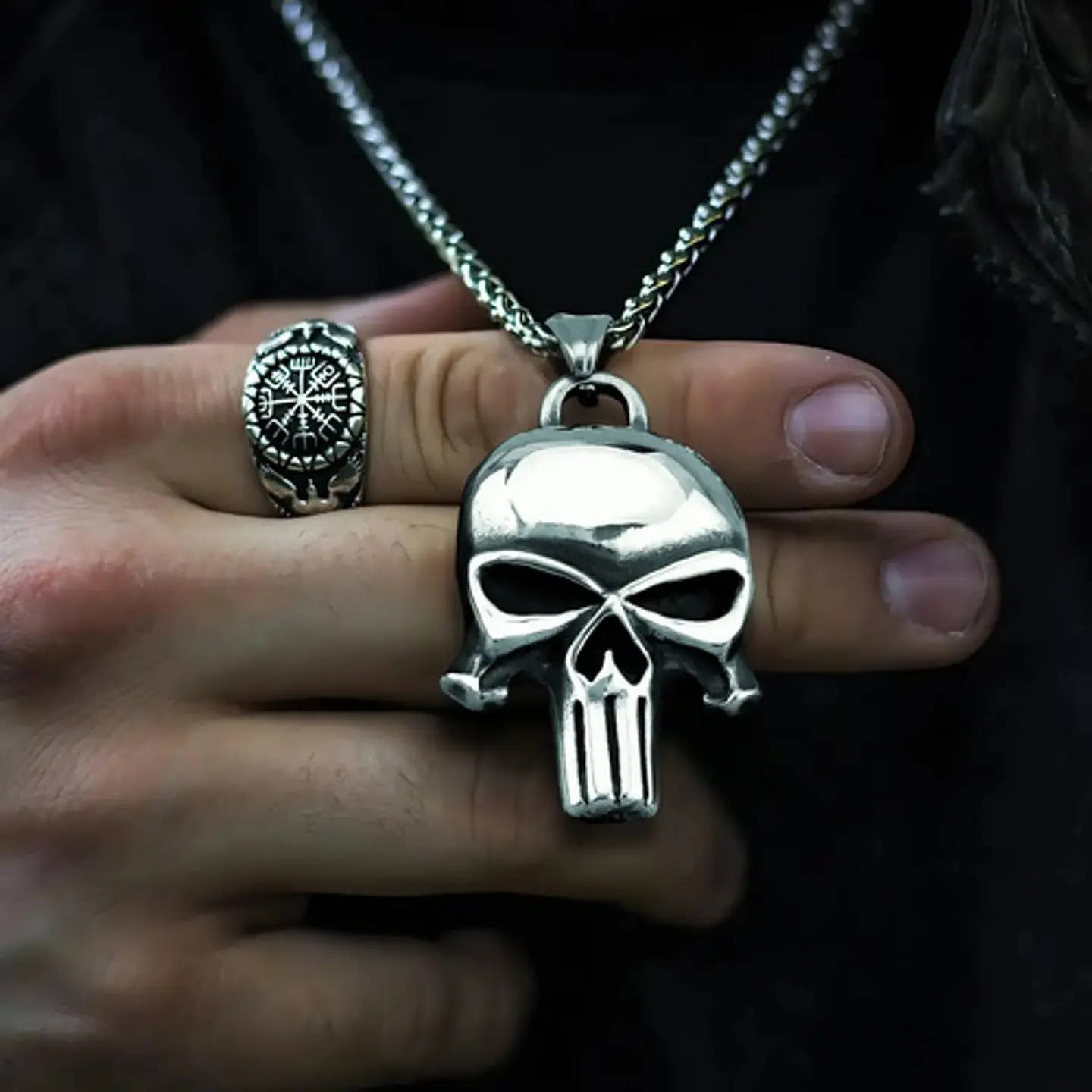 Collar Para Hombre Con Dije The Punisher Cráneo Color Plata 5