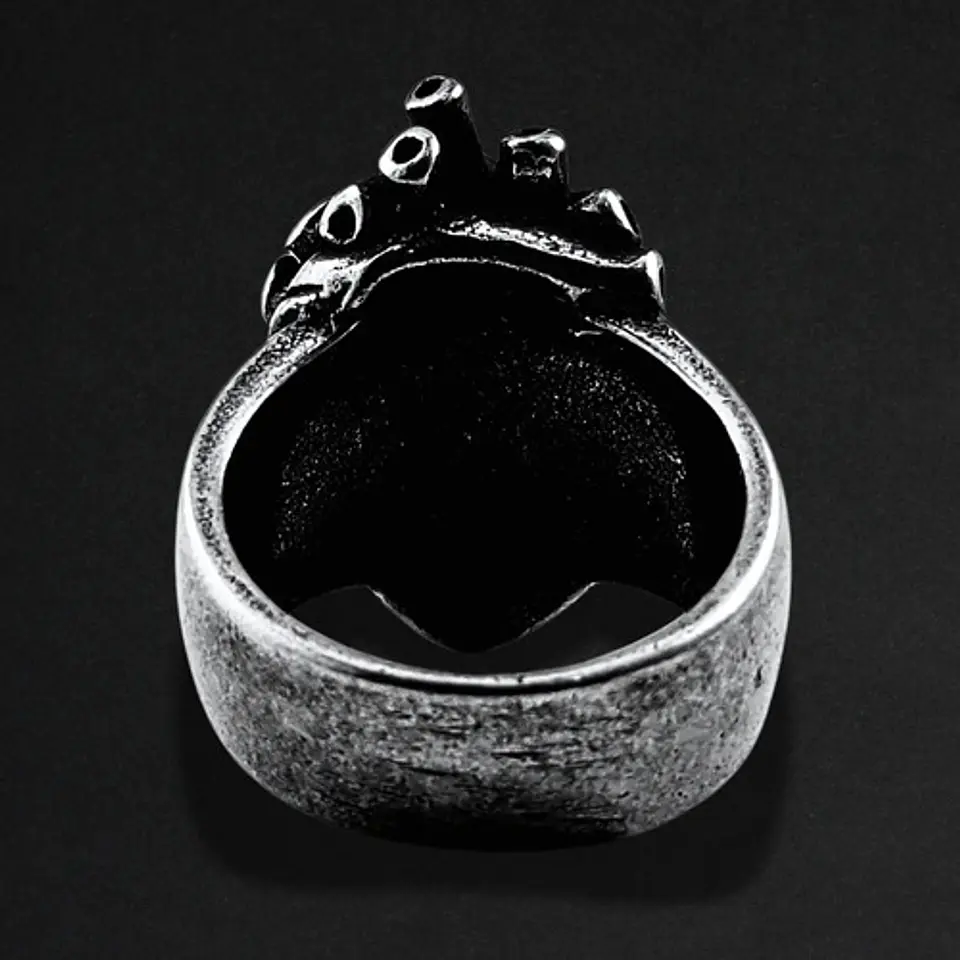 Anillo Forma Corazón Rustico Acero Color Plata Oscuro Hombre 4